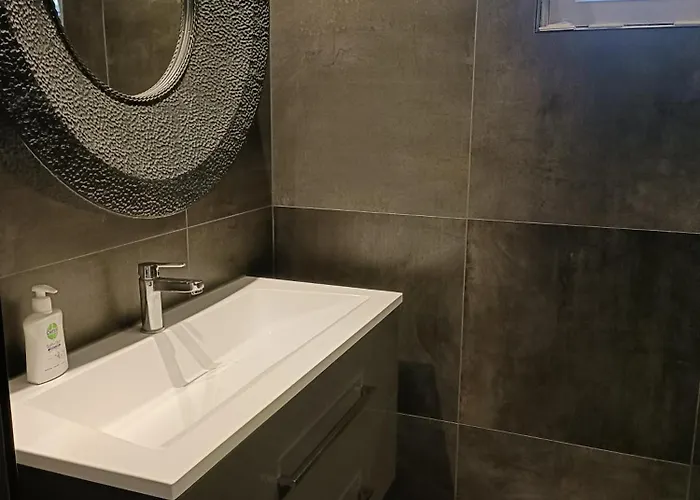 Het Heusje B&B 잔담